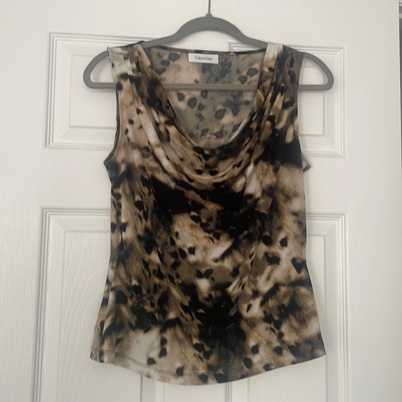 Calvin Klein Tops - Calvin Klein sleeveless top